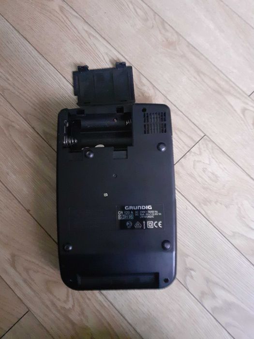 casetofon slim Grundig