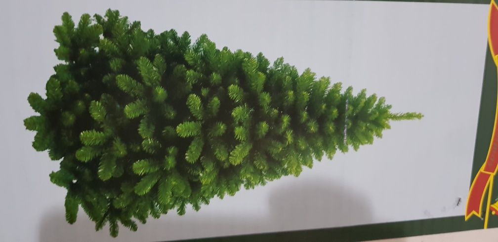 Brad Artificial Christmas Deluxe 180cm