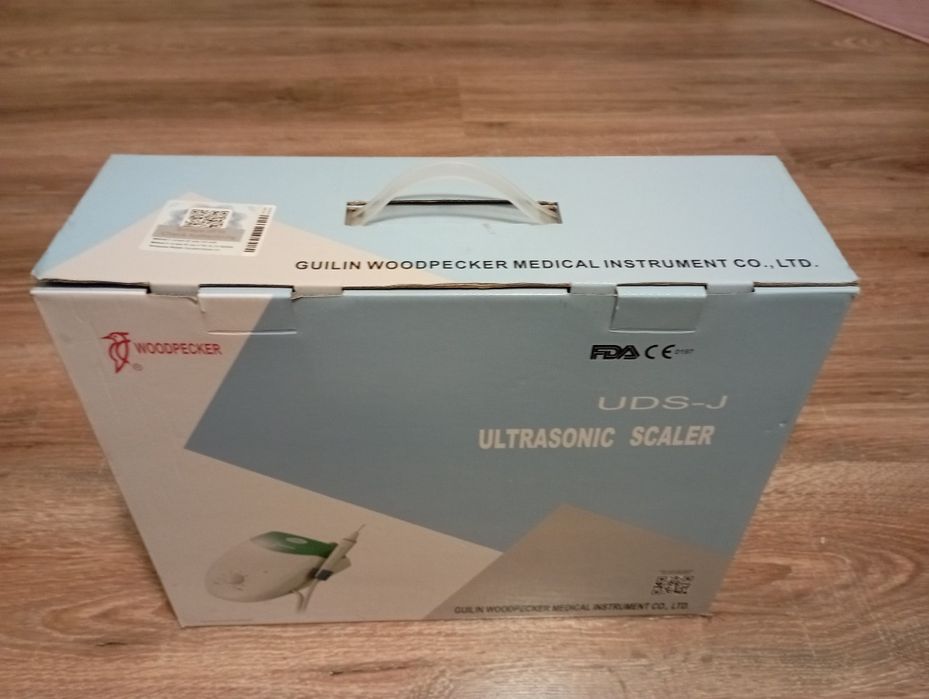 Aparat detartraj ultrasunete