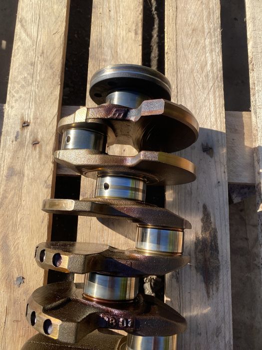 Колянов вал за пежо / ситроен 1.6 бензин 98кс NFT