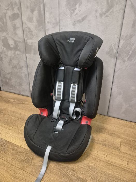 Детско столче за кола Britax Romer