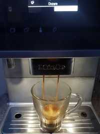 Espressor/expresor Miele CM6100 ristretto, cappuccino, latte macchiato