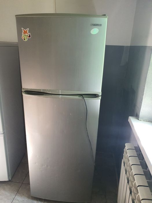 Продам холодильник samsung