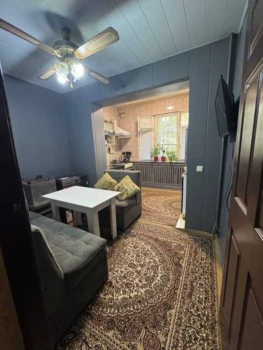 Юнусабад9 2 хона 2 кават 58 м2 тоза квартира сотилмокда