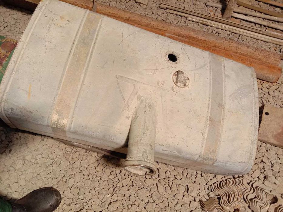 топливный оцинкованный бак 150 - 170 литров