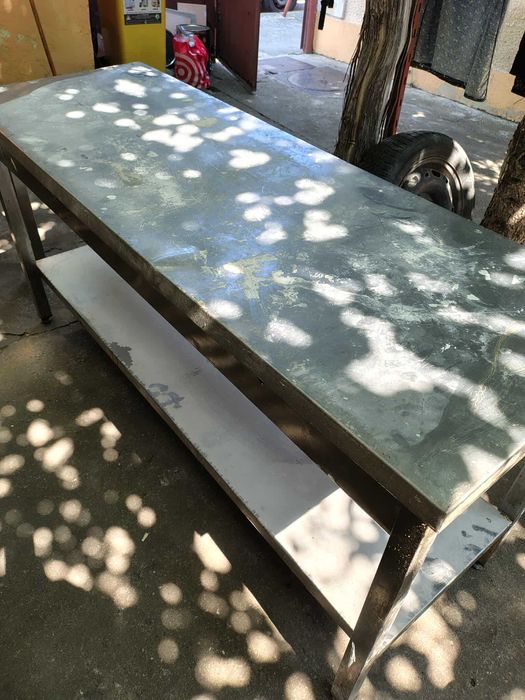 Masa de lucru inox, 1600 x 600 x H850 mm. cu o polita