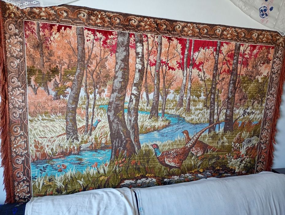 Vând carpetă veche