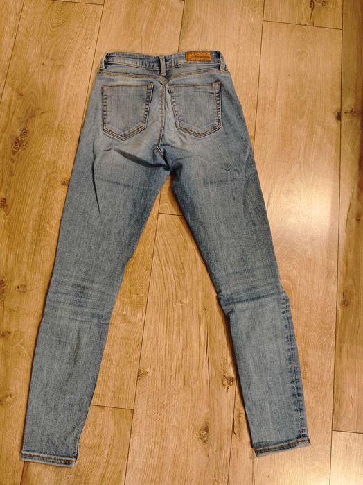 Сини дънки за момиче