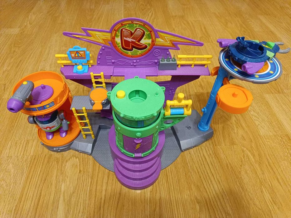 Superthings Laboratorul Kazoom superzings