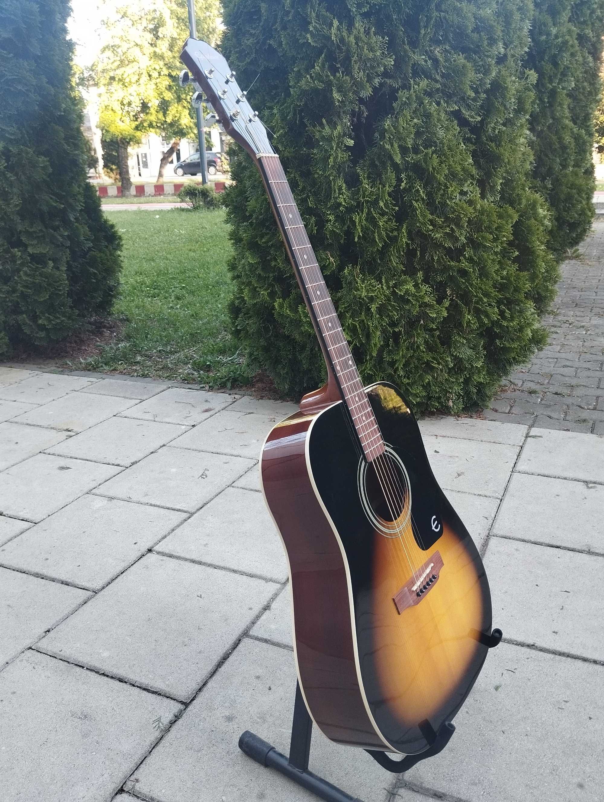 Vand chitara Epiphone Songmaker DR-100 Vintage Sunburst cu tot cu husa