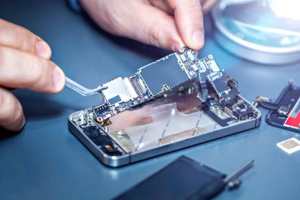 Reparatii telefoane, service GSM Iasi, preturi mici, experienta 10 ani