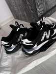 new balance 9060  нимер: 42