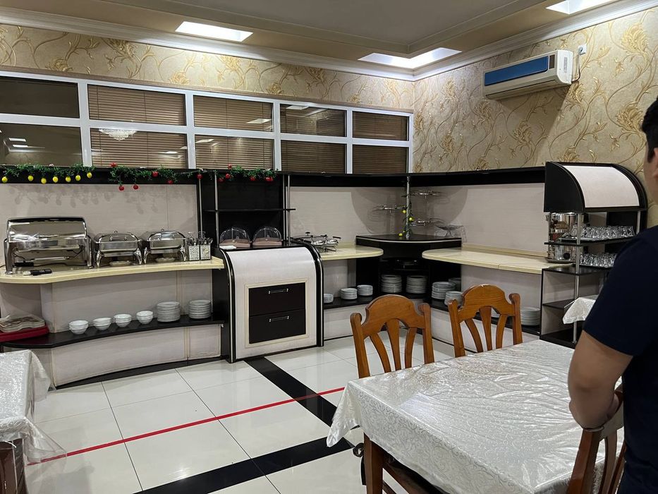 ТАЙЕР БИЗНЕС СОТИЛАДИ: Андижон шахар марказида Мехмонхона