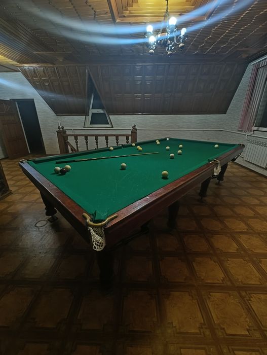 Бильярдный   стол