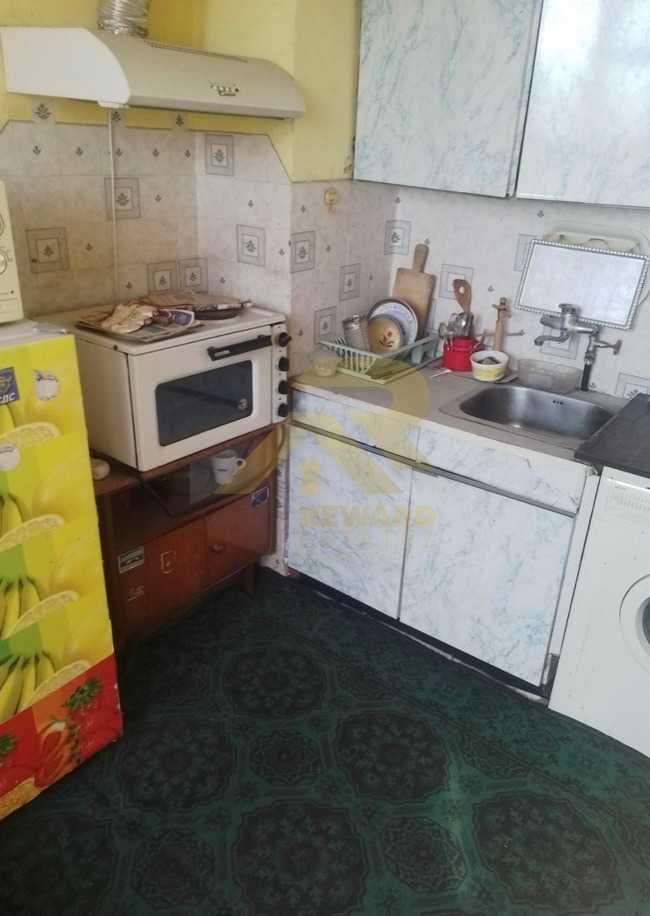 Продава се Едностаен апартамент в Перник, Изток - 41 кв.м за 1464 €/кв.м - Снимка #1