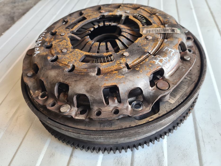 Volanta bmw seria 3 E87,  N47D20A