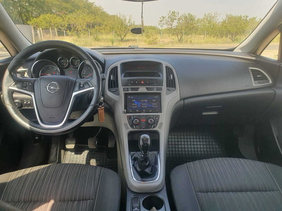 Opel Astra J 1.7 Diesel 110 Cp 2011 Euro 5