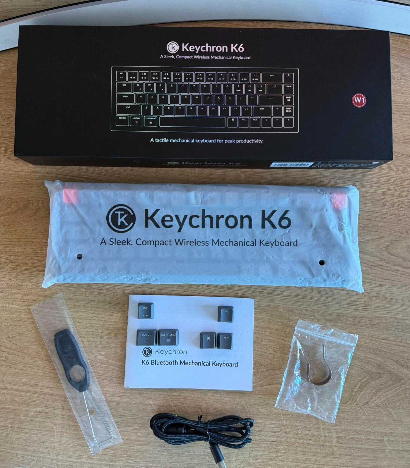 Геймърска механична клавиатура Keychron K6 - Red Switches Hot Swapable