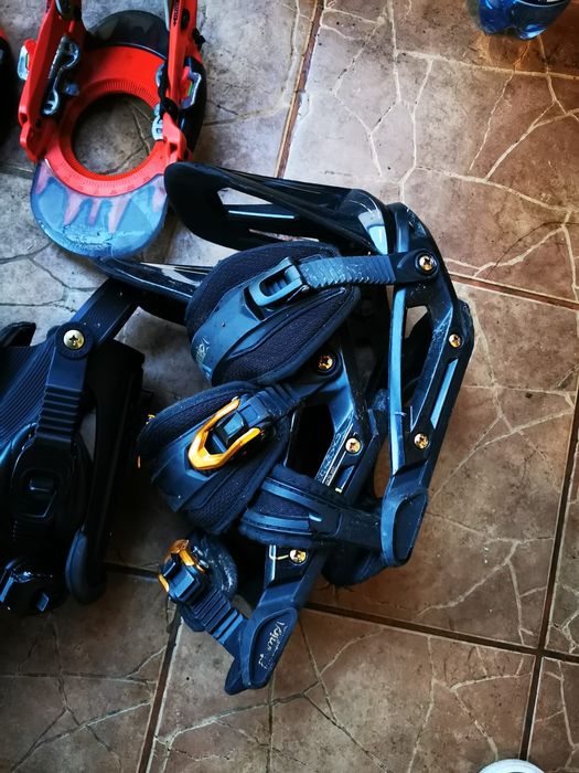 Vand placa placi snowboard in stare buna