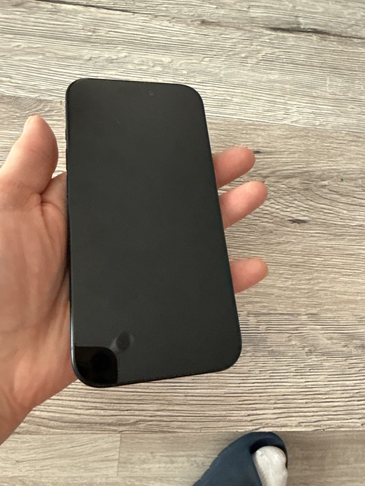 Ipnone 15 Pro в гаранция от Istyle