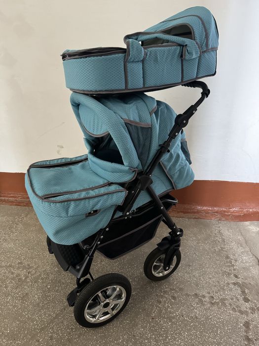 Детская коляска российского производства