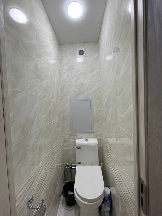 Kv sotiladi shayxontohur oqtepa mikrorayon 1 xona 4 etajli dom 2 qavat