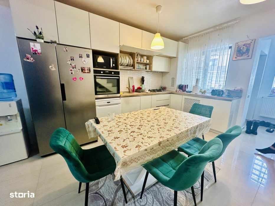 Casa superba cu 3 camere si curte langa scoala Petru Rares