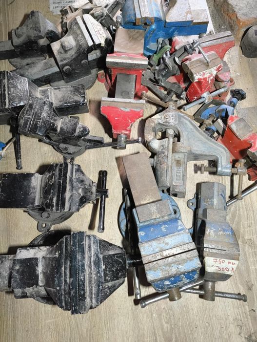 Vind menghina . Lichidare stoc la menghina