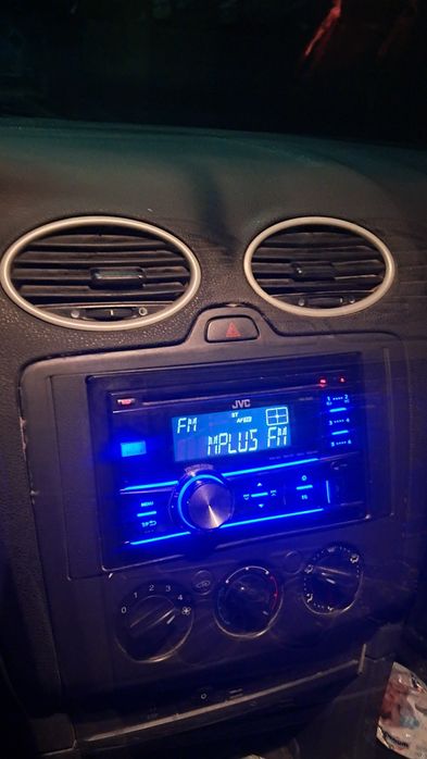 Vând Ford Focus  2004