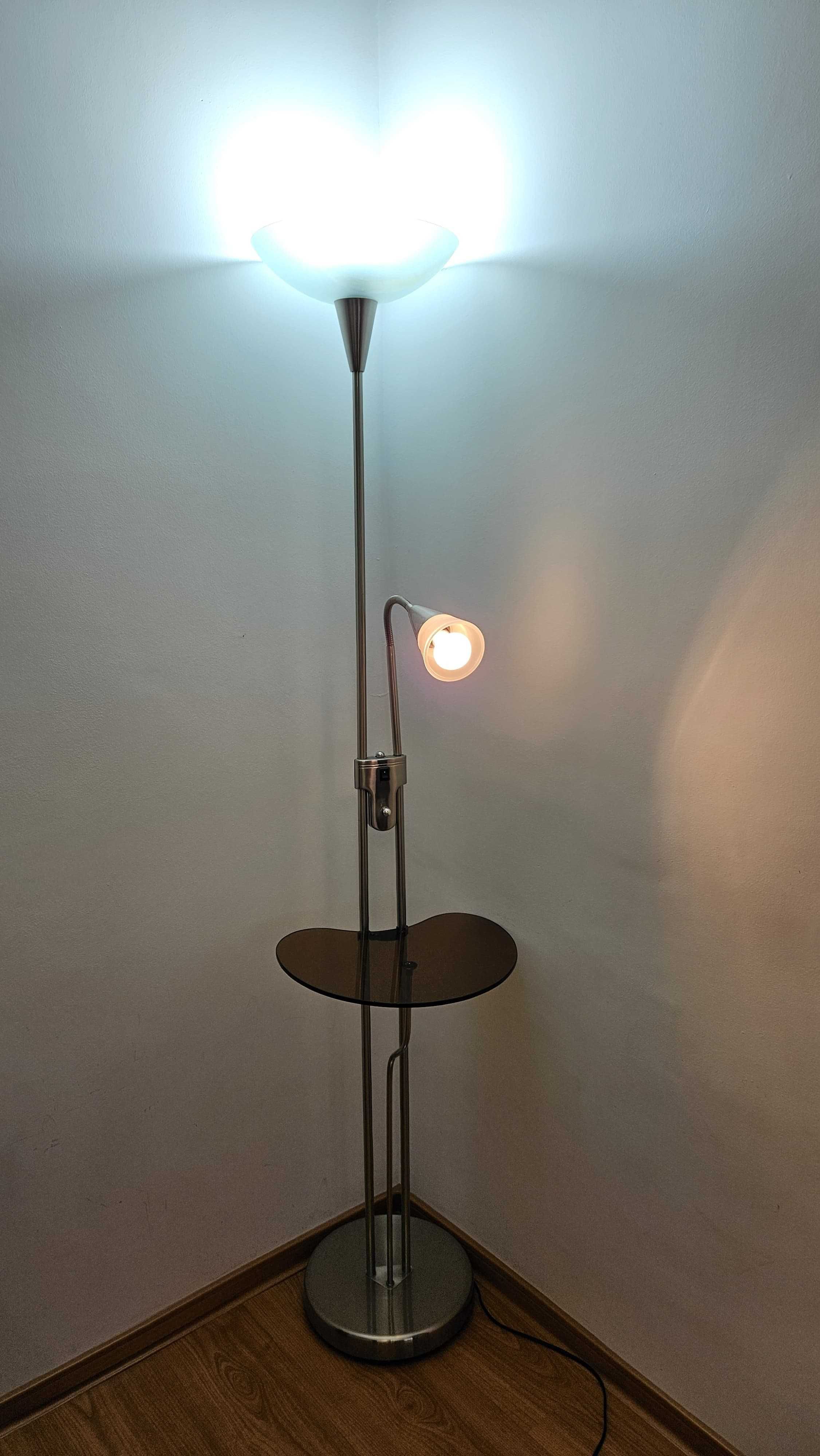 Lampadar de sufragerie