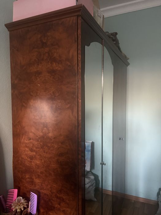 Продается шифоньер