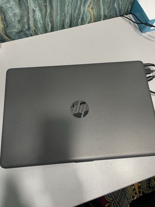 Laptop HP -15    Bucuresti