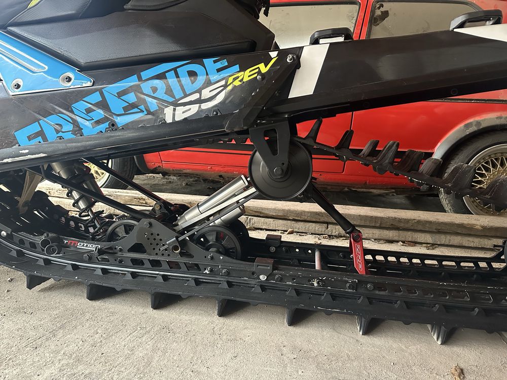 Ski Doo 850 Free ride