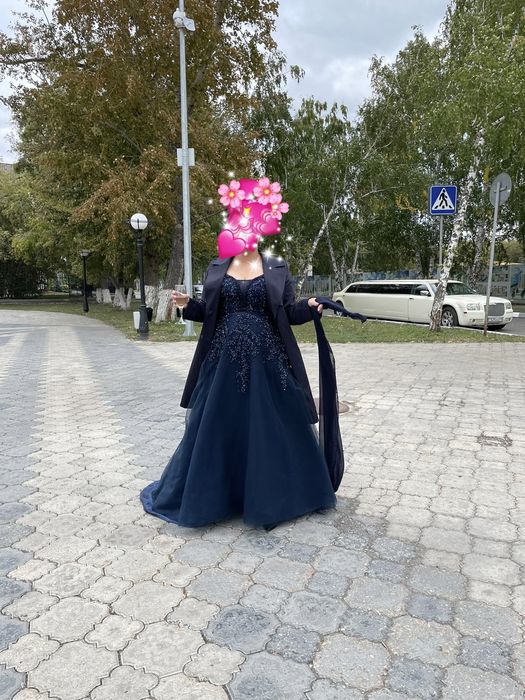 Вечернее платье на торжественное мероприятие