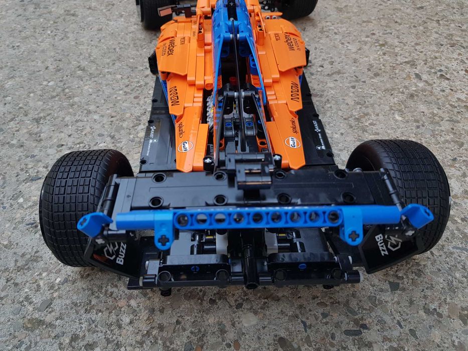 LEGO Technic McLaren Formula One Race Car 42141
