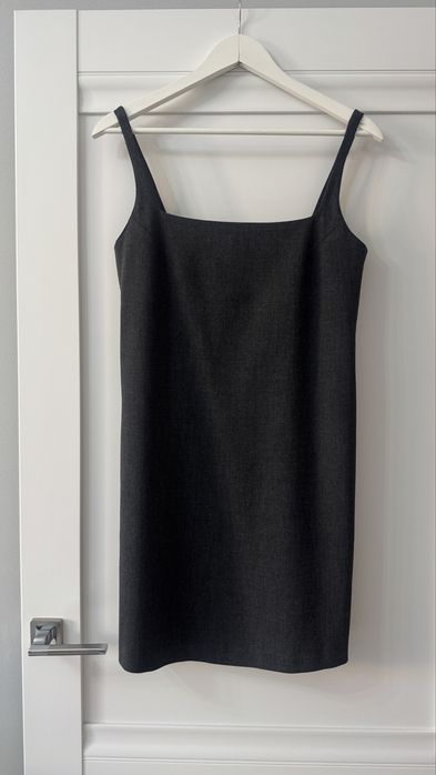 Срочно продам платье сарафан от Massimo Dutti