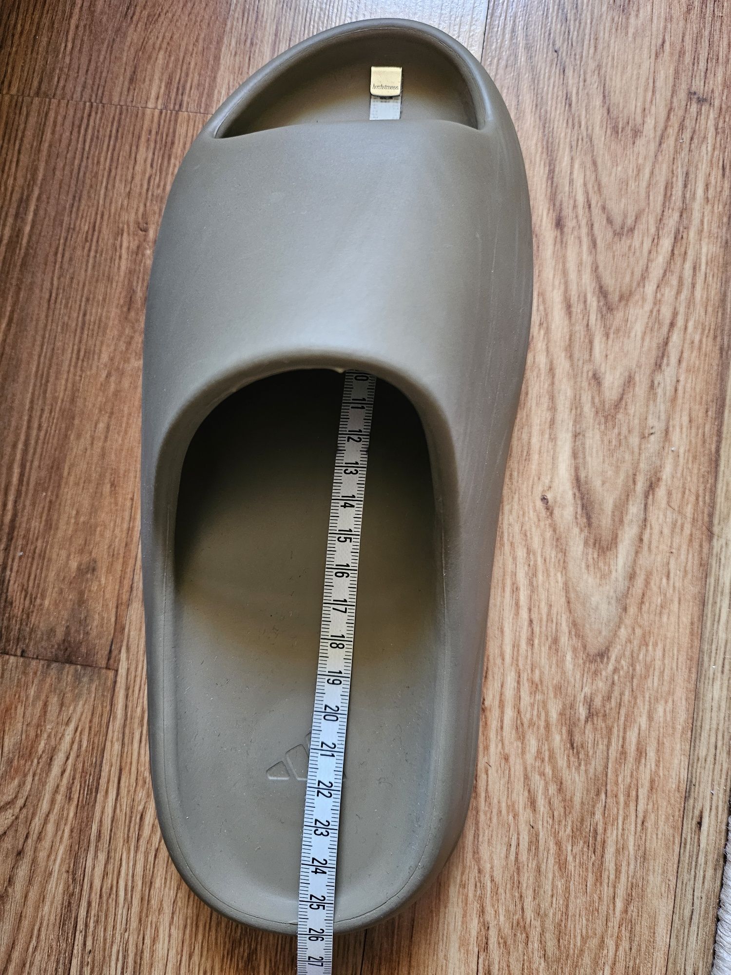 Papuci adidas Yeezy Slide Earth