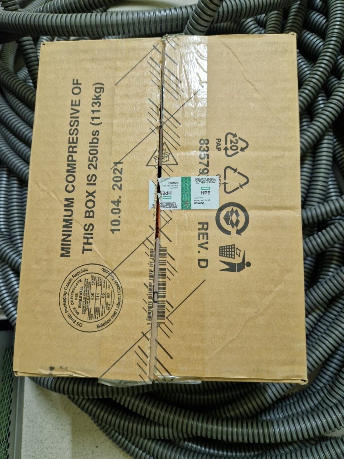 Жёсткие диски 4 шт по 2 Тб