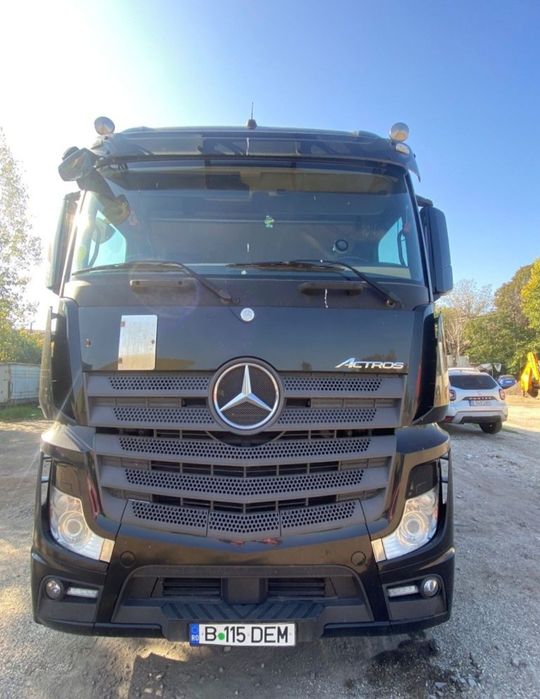 Vând sau Schimb Mercedes Actros