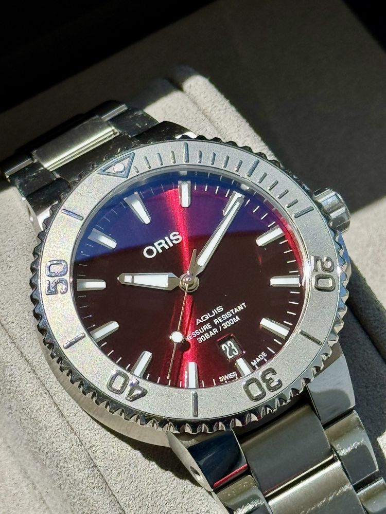 ORIS Aquis date taste