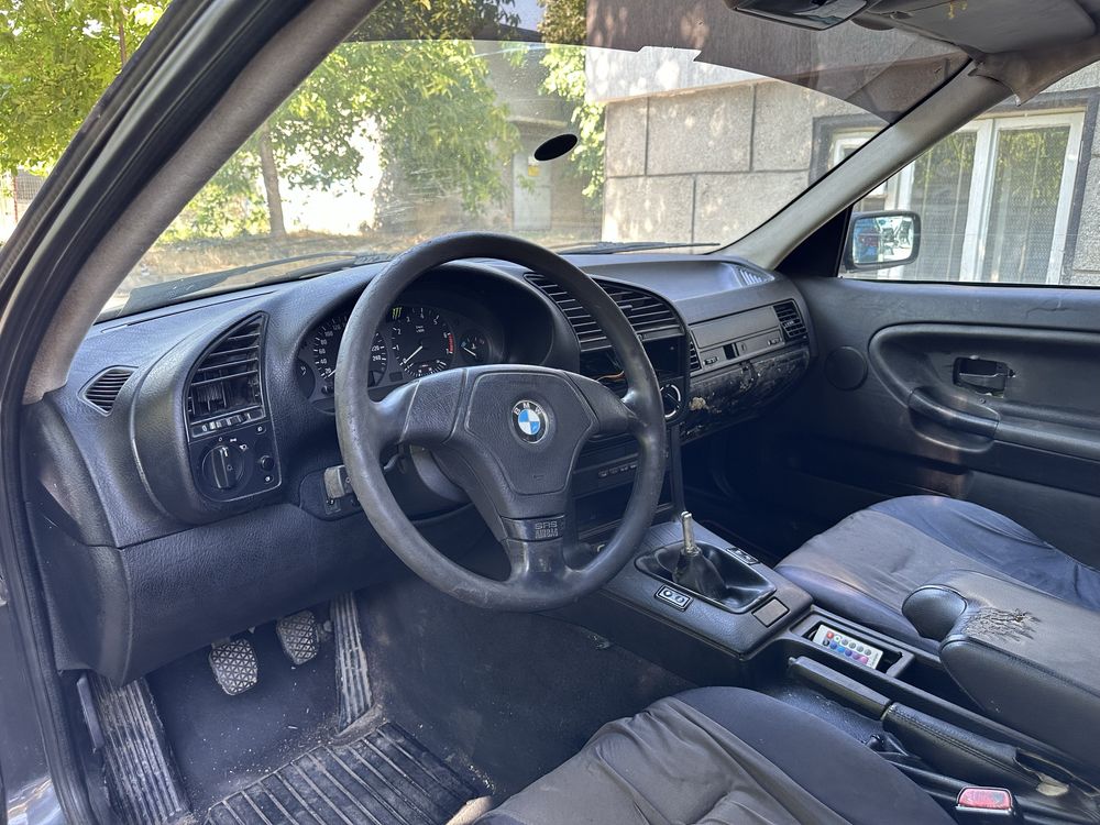 Bmw e36 1.8i m43b18