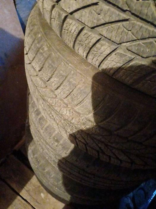 Волво s40 v40 железни джанти 15’ със зимни гуми 4x114,3,