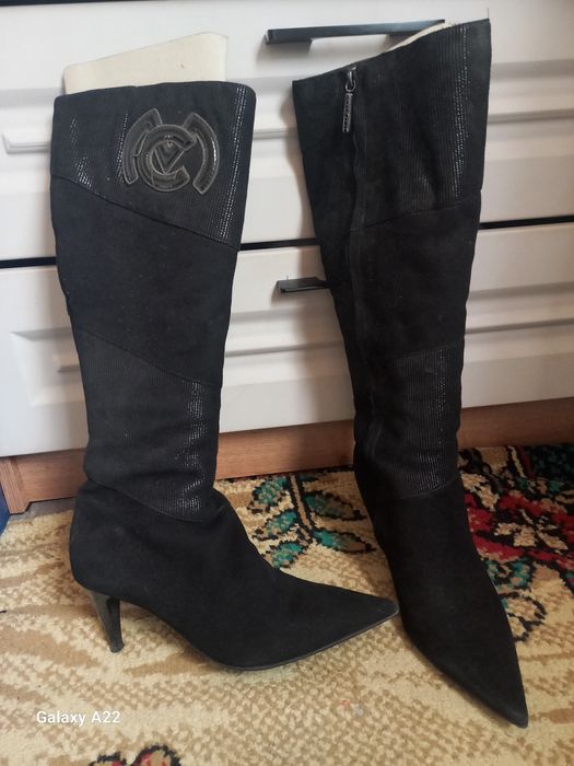 Продаётся Осенние сапоги