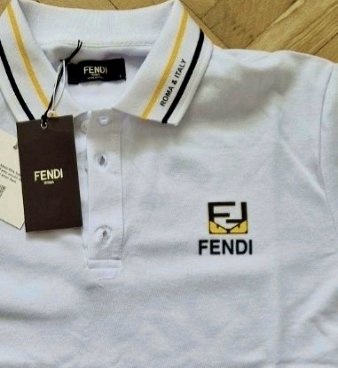 РАЗПРОДАЖБА! Оригинална мъжка поло тениска с якичка Fendi - Размер Л