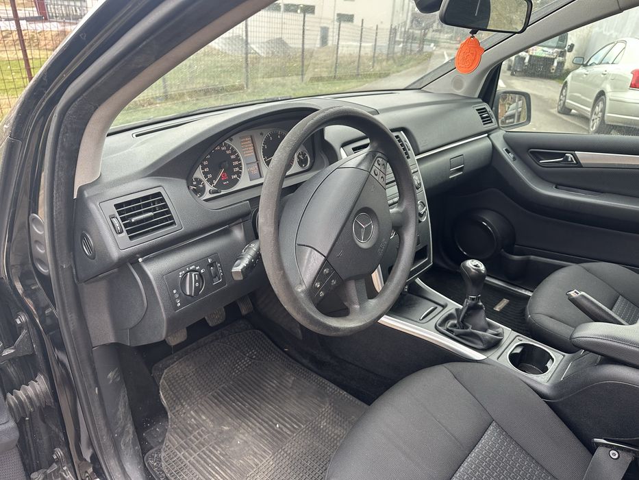 Mercedes B Class 1,7 Benzina 2011