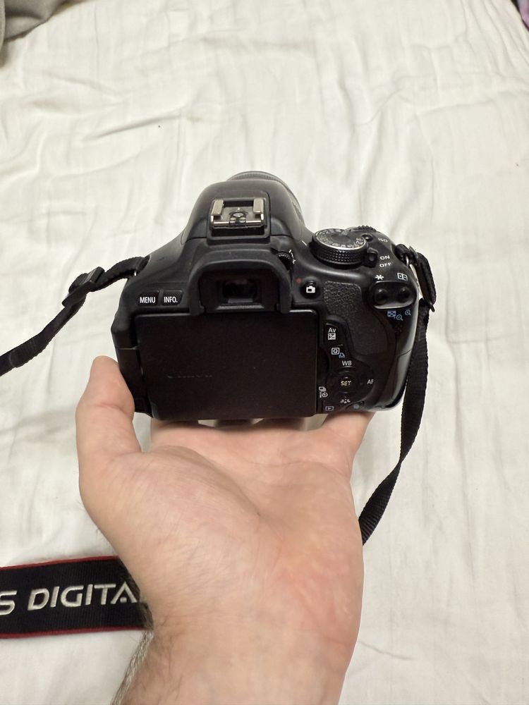 Продаю свой Canon eos D600.В идеальном состоянии!