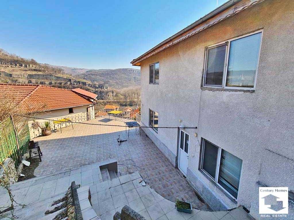 Продава се Къща в Велико Търново, Света гора - 250 кв.м за 960 €/кв.м - Снимка #2