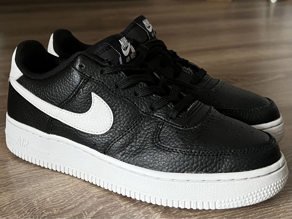 Nike Air Force 1 ‘07.. produs original…marime 38