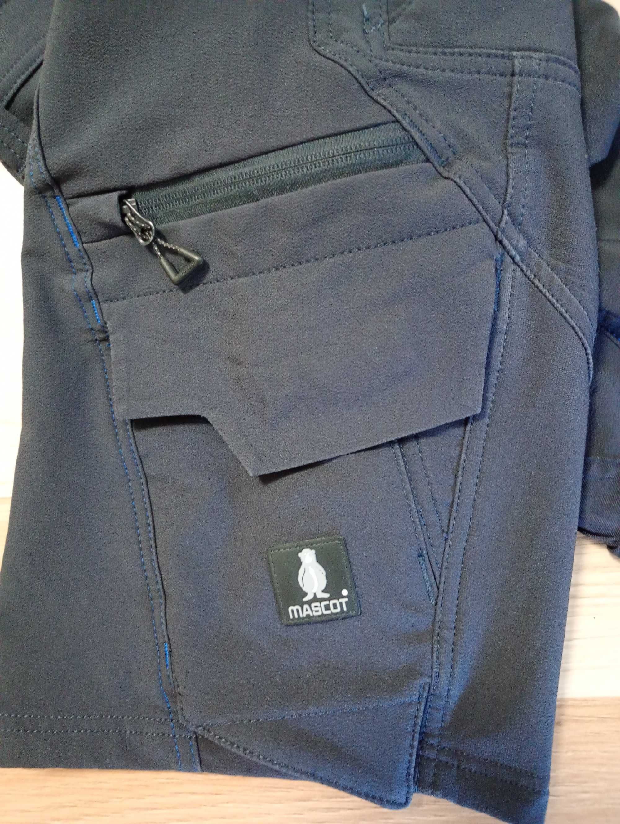 Mascot Cordura къси работни панталони
Размер 48-L