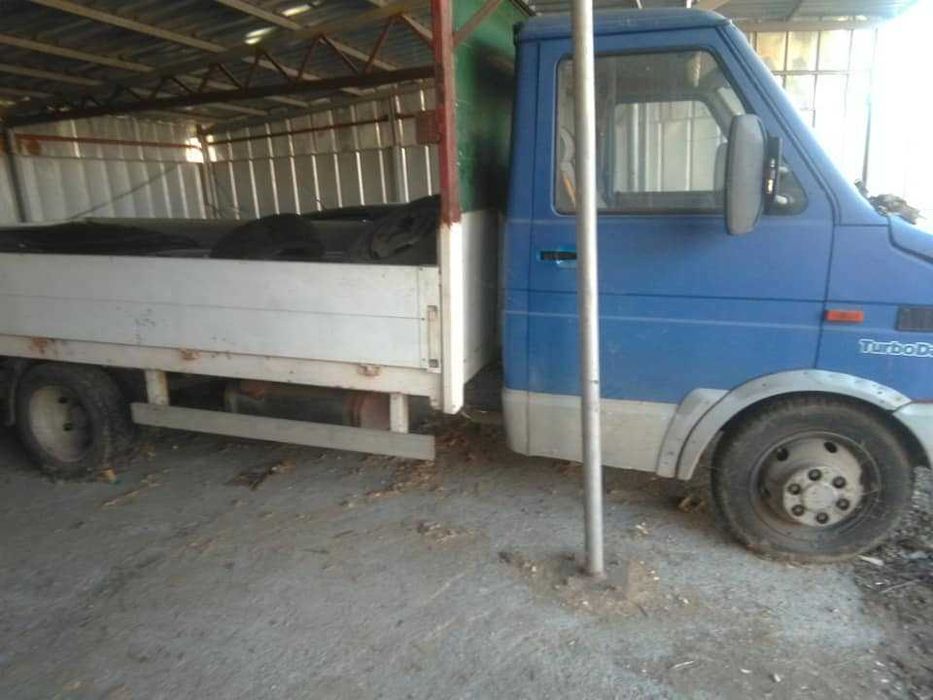 Fiat Iveco Deili na 4asti , imam i novi.